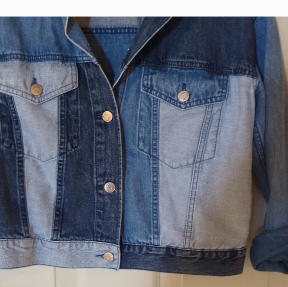 Gap Patchwork Denim Jacket New Without Tags - image 4